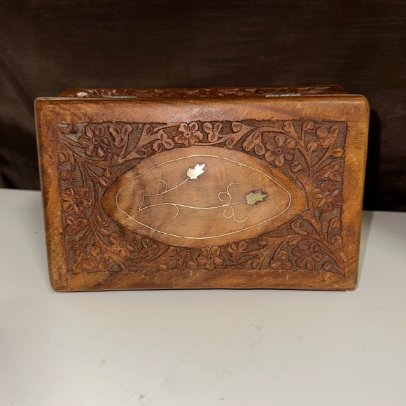 Vintage Hand Carved Floral/Brass Wooden Jewelry/Trinket Box /Made in INDIA 🇮🇳 - Picture 13 of 13